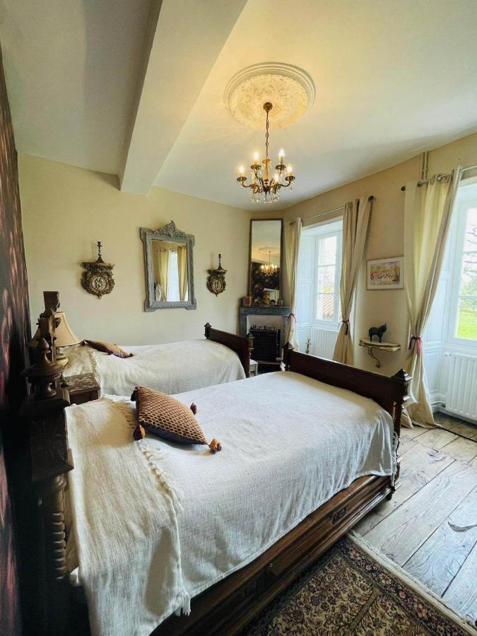 Domaine De Lalat - B&B With En-Suite Bathrooms All Rooms With Garden Views Montembœuf エクステリア 写真