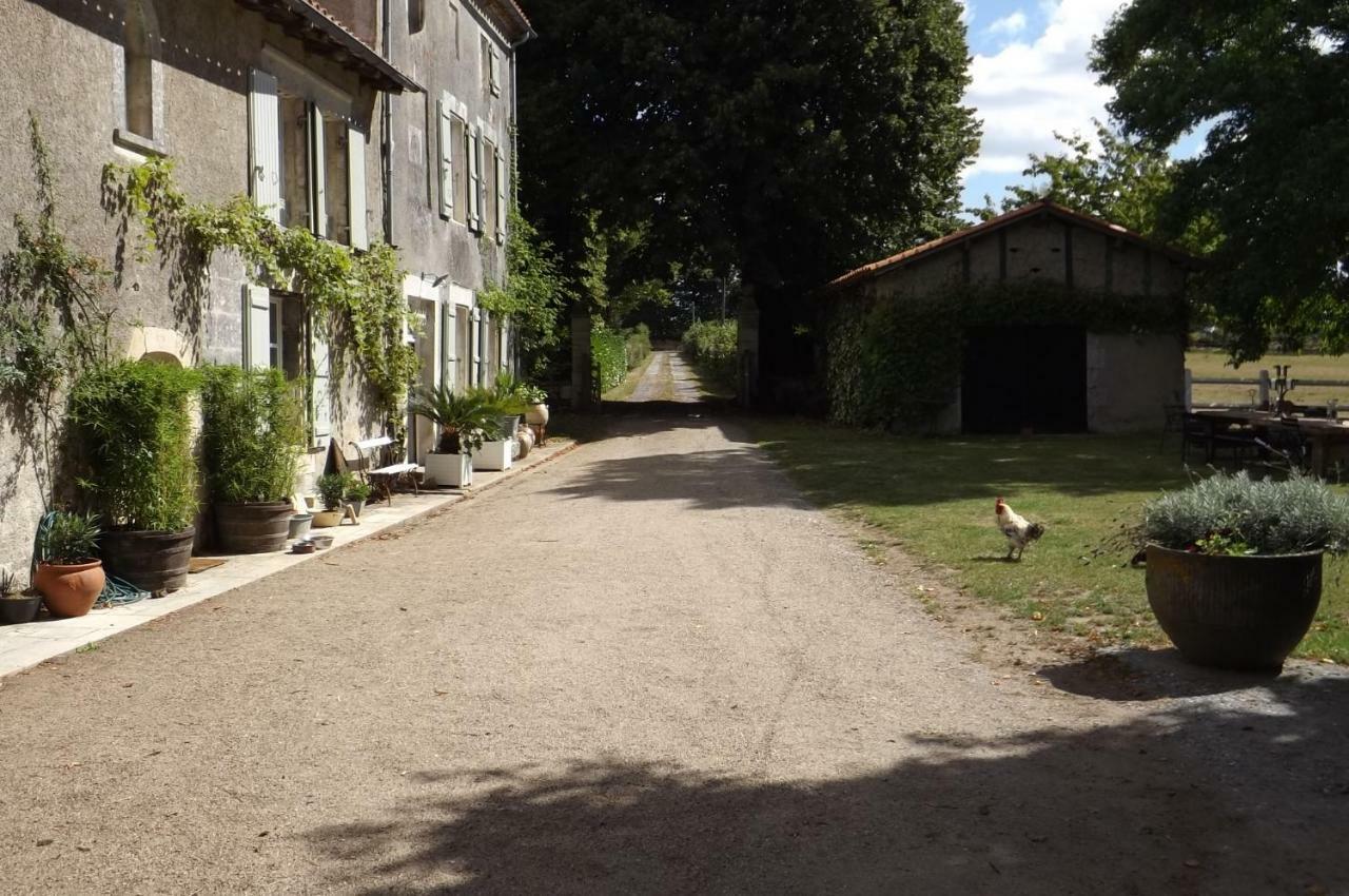 Domaine De Lalat - B&B With En-Suite Bathrooms All Rooms With Garden Views Montembœuf エクステリア 写真